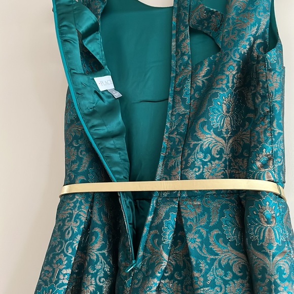 Girls Party Dress… 👗👗 - Picture 4 of 6